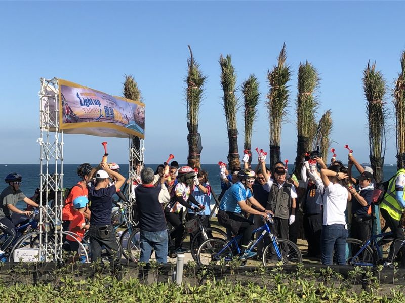 04 2019Light up Taiwan極點慢旅-極北點富貴角燈塔中華民國自行車騎士協會提供 結果